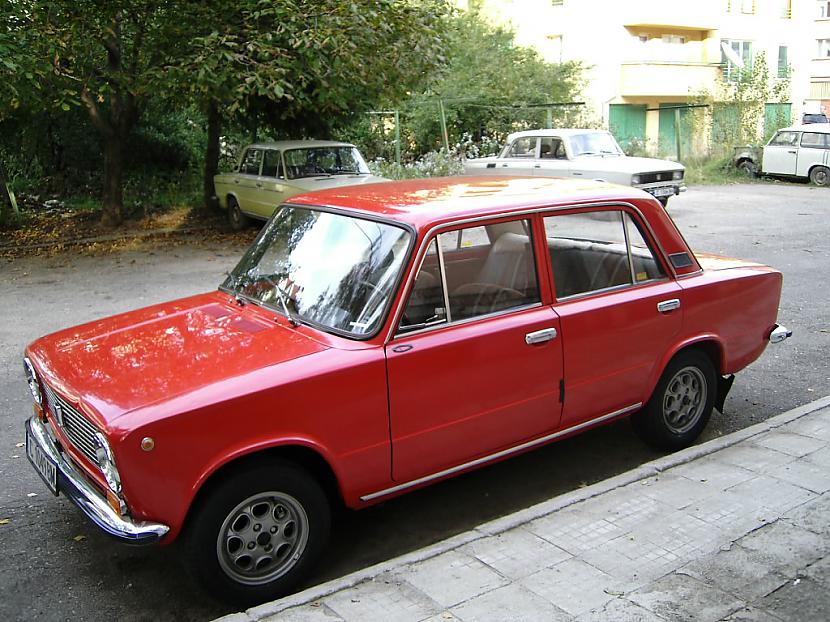 Nu šis auto runā pats pa sevi... Autors: Čārlīs Nedaudz par vecajām automašīnām