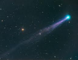 KomētasKomētas ir... Autors: melnāElita Maza ābecīte kosmosa lietās