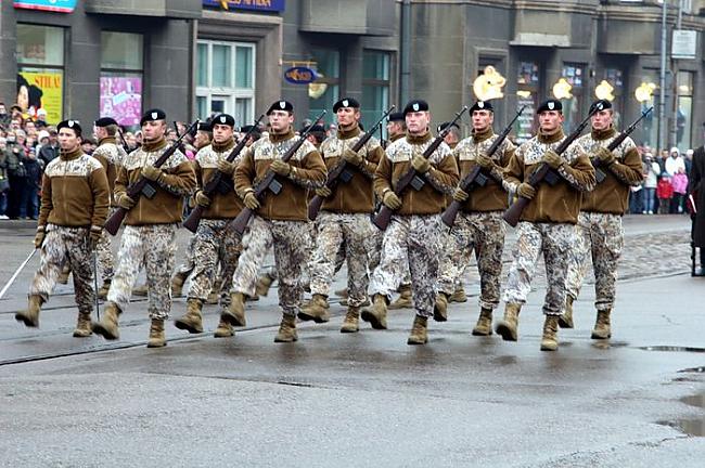  Autors: byDZERA Latvijas armija