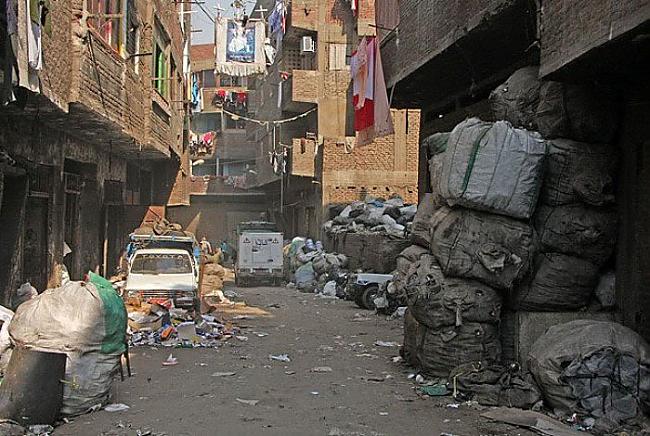  Autors: LadyLaura Šausmas Ēģiptē- iespējams visšausmīgākā pilsēta pa