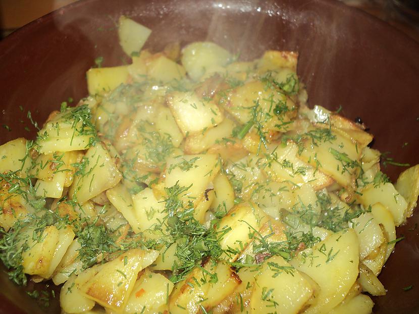 Tikmēr sacepam kartupeļus Pa... Autors: MUTESPRIEKS Kad gribās ēst.. #1
