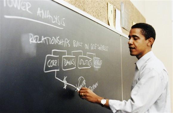 Baraks pasniedz lekciju... Autors: luvazhels Baraks Obama caur gadiem.