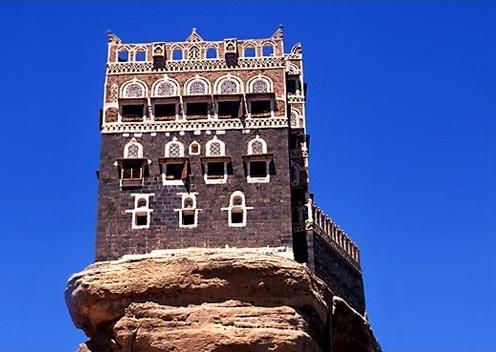 Dar Al Hajar Rock Palace Wadi... Autors: monta28 7 Iespaidīgas pilis, kuras atrodas uz klintīm