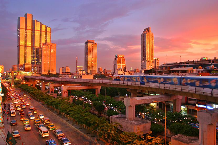 9 Bangkok Taizeme Sukhumvit... Autors: swag top29 pilsētas pasaulē, kuras ir ieteicams apmeklēt