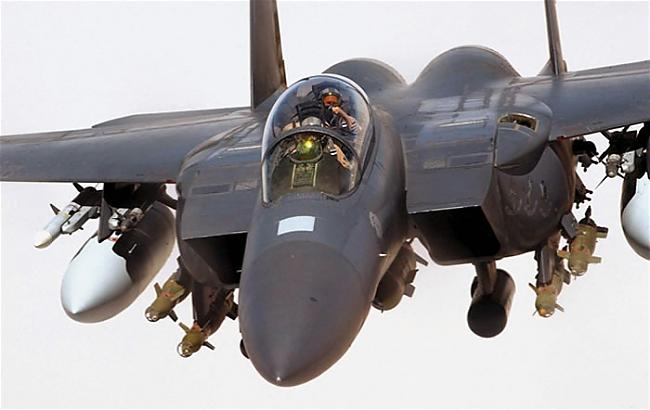 Darba rūķis F-15 Eagle - Spoki