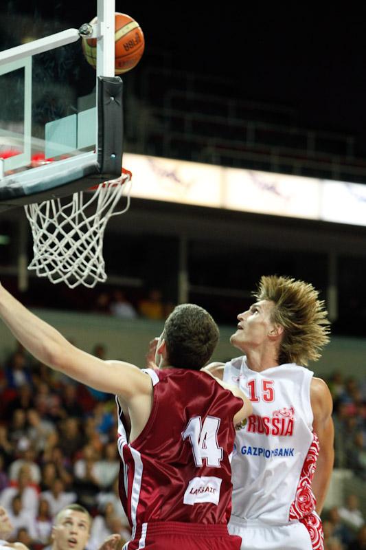  Autors: mrproxy Latvijas basketbola izlase zaudē Krievijai (FOTO)