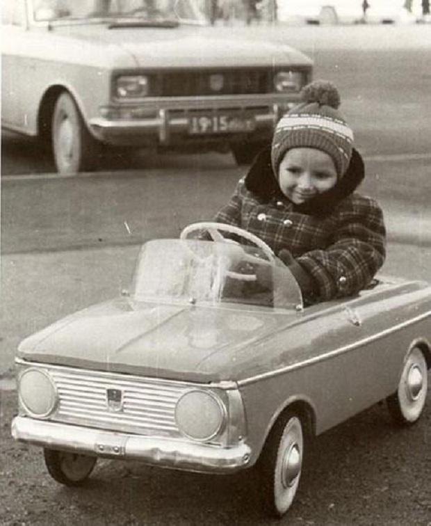Tagad mazie braukā ar... Autors: Damien PSRS rotaļlietas