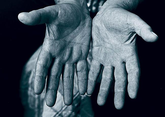 Rokas kuras ir... Autors: Fosilija Cilvēku rokas un darbi, kuri ar tām veikti