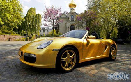 Visa informācija par nozagto... Autors: rencoX Krievijā tiek nozagts zelta Porsche