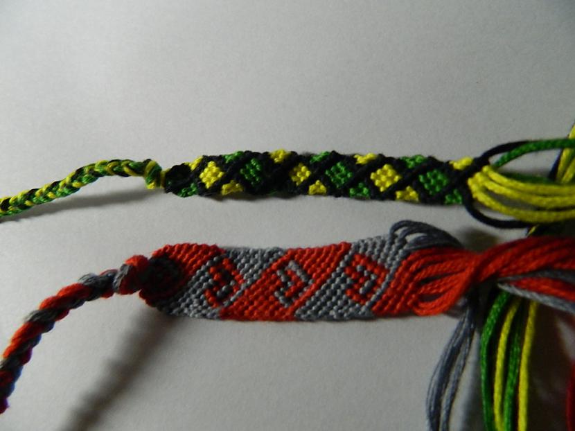  Autors: MiJeNa My friendship bracelets