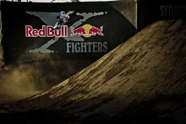  Autors: zaķēns RedBull x fighter Sidneja.