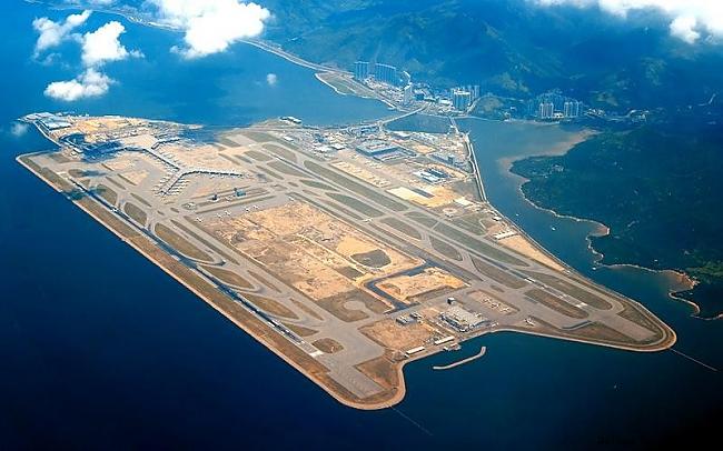 10 Hong Kongas lidosta Hong... Autors: Footballtime 10 lielākās lidostas