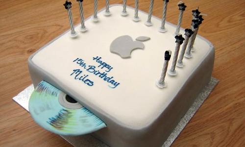 dzimšanas dienas Mac mini kūka... Autors: Worm112 Elektroniskās kūkas