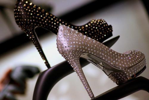  Autors: AngelRebelde It's all about heels*