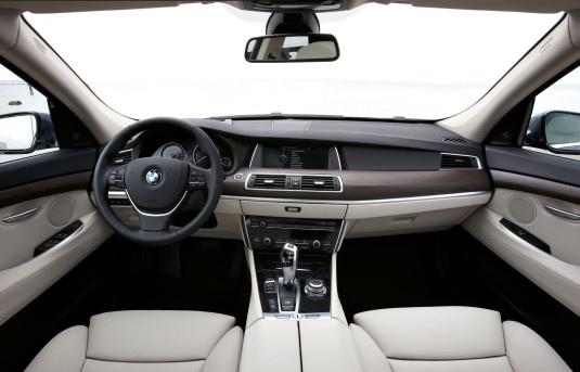  Autors: Speed BMW 5.sērijas GT versija