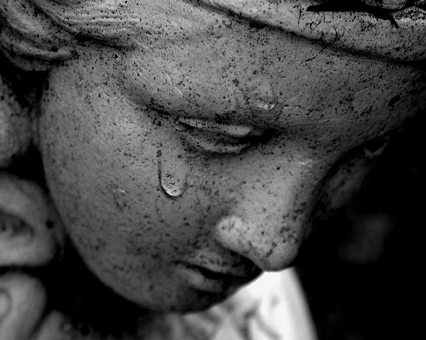 Fizisko sāpju asarasnbsp Ir... Autors: GargantijA Kāpēc mēs raudam?