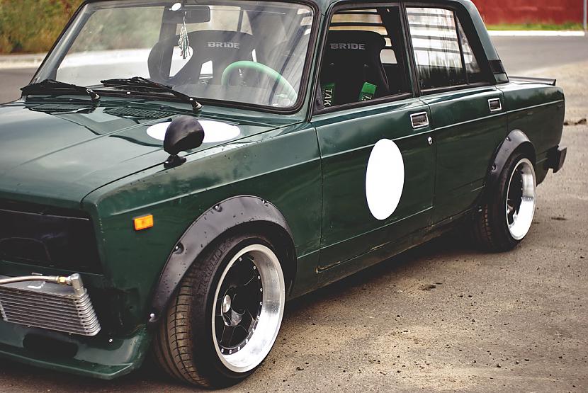  Autors: DIRSAPISEJS 2105 Midori Gojira