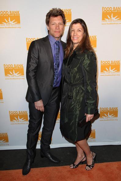 Jon Bon Jovi  and Dorothea... Autors: bee62 Celebrities Who Got Married in Vegas