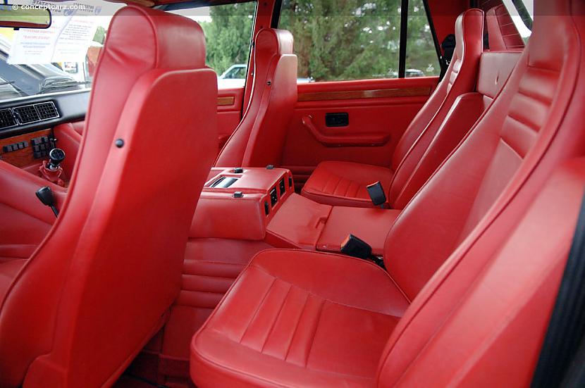 Salons veidots lai izpatiktu... Autors: tomaats24 Lamborghini džips izveidots 1986