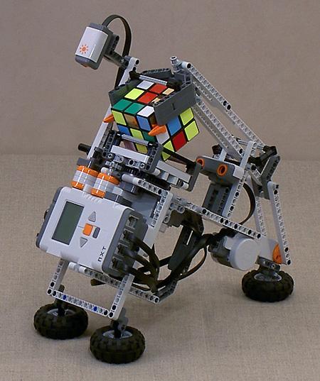 Lego mindstorms rubika kubika... Autors: NUCKAL Amazing no LEGO klucīšiem ;)