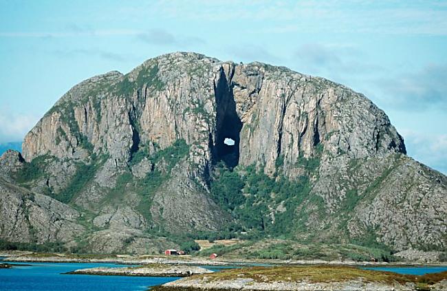 Torgatens Norvēģija Autors: pofig Dīvainākās akmeņugrēdas pasaulē