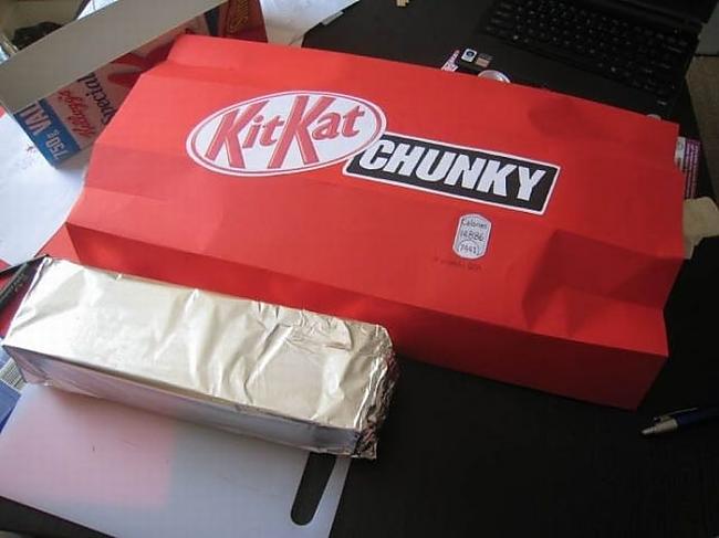 5 Piegatavojam iepakojumu Autors: pofig Kā uztaisīt mīlzīgu Kit Kat?