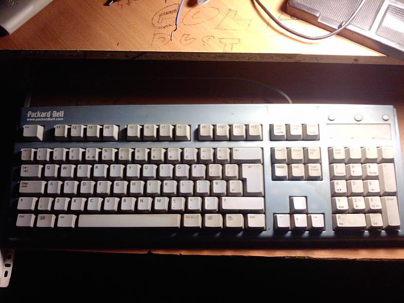 Viss sākas ar klaviatūru Autors: LittlePunk Apgaismojums klaviatūrai.