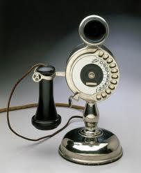telefons 1905 Autors: Fosilija Telefonu ēra