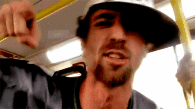 In your face Autors: girlygirl My life in GIFs 3