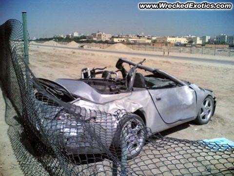 2004g Porsche Boxter SGadījās... Autors: Fosilija Pāris avārijas Kuveitā