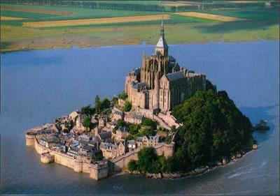 Dēļ ģeogrāfiskā stāvokļa šī... Autors: Fosilija Mont St. Michel