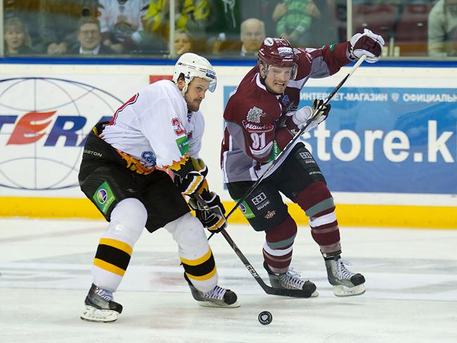  Brock Trotter uzbrukumā KHL... Autors: ak34 Sporta bildes 2011