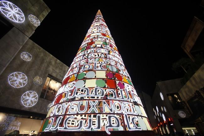 Ziemassvētku egle Beirutā Autors: Rolix322 Nedēļa bildēs (20- 26 decembris)
