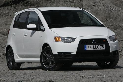 Mitsubishi Colt Autors: Speed Eiropas Gada auto 2010 pretendenti