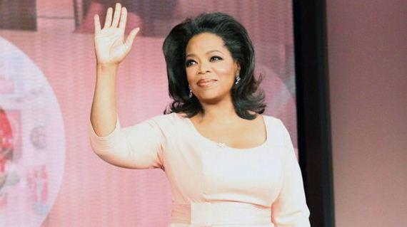 21 Oprah Winfrey  124 000 000... Autors: BoomBoxis Top 30 populārākās sievietes
