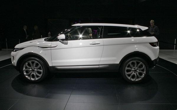Range Rover Evoque Autors: Treisijs 2012-auto prototipi.:)