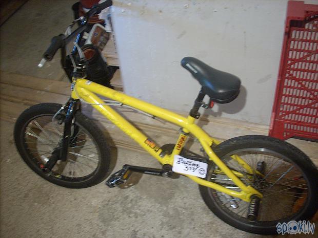  Autors: Fosilija Bmx