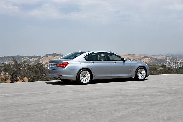  Autors: krixis02 2010 BMW ActiveHybrid 7