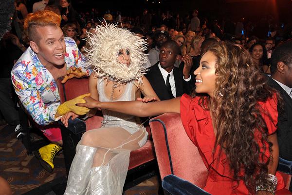 Perez HiltonBeyonce Lady Gaga Autors: kikijs MTV Music Awards 2009.