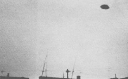  Autors: posts UFO Photographs 1910-2008