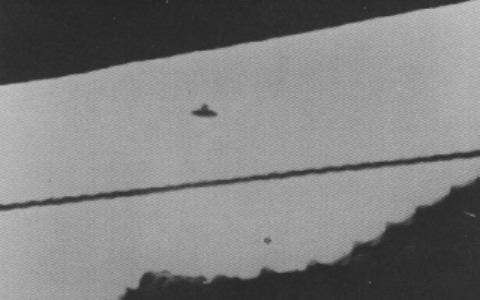  Autors: posts UFO Photographs 1910-2008