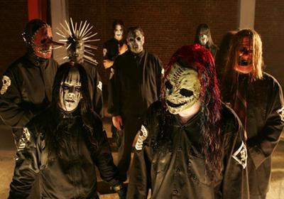 SLIPKNOT ir grupa kas sastāv... Autors: Citizen Cope Mūziķi maskās