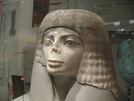 MJ Ēģiptiešu skulptūra Kādā... Autors: SillyFuck Maikls J.