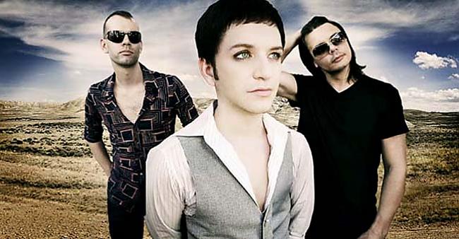  Autors: molko Placebo