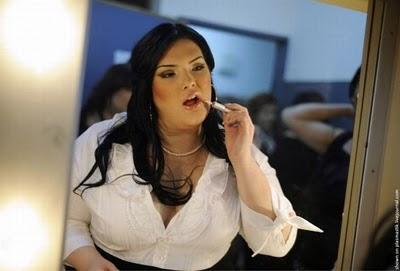  Autors: Verbatim Miss " Fat and Beautiful " 2009