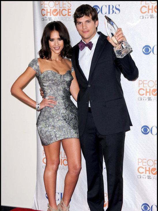 Jessica Alba and Ashton... Autors: kerli121 People's Choice Awards!