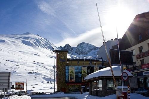 Pas De la Casa Andora ... Autors: dzeimsons Braucam Slēpot