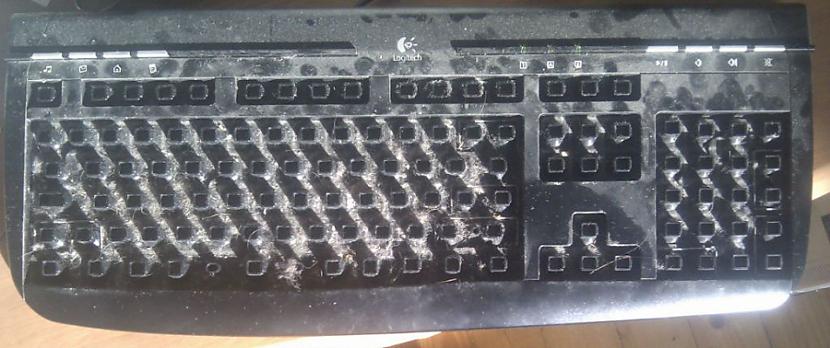  Autors: nolaifers Kā pareizi tīrīt klaviatūru!