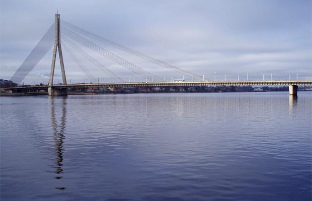 Rīga Vanšu tilts  pēdējais... Autors: skipper Kas notiktu ja sabruktu Pļaviņu HES. 6