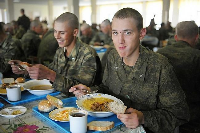  Autors: pofig Kā armijai taisa ēst?